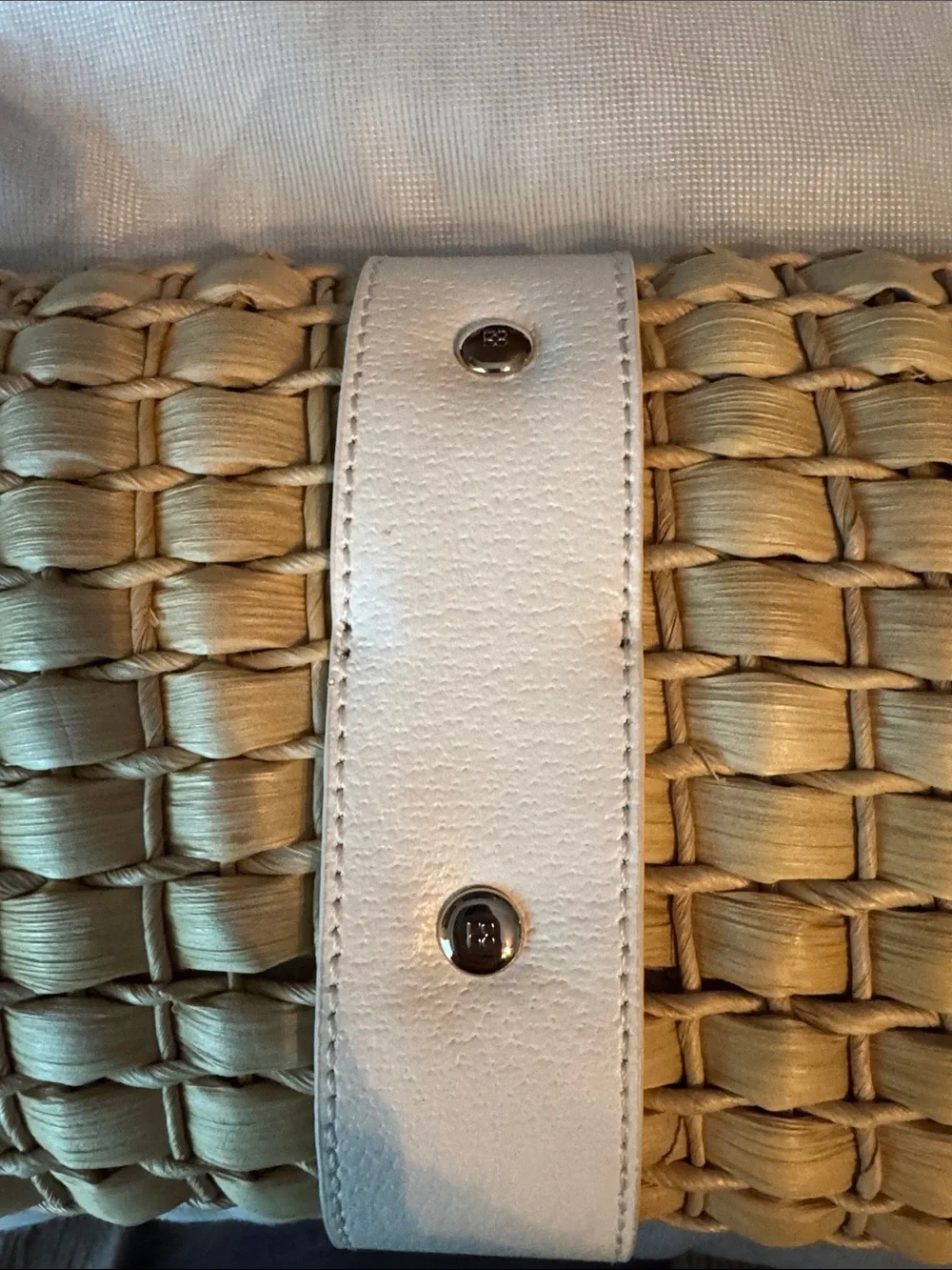 Vintage kate spade Natural Straw Clutch with White Leather Trim and Turn-Lock